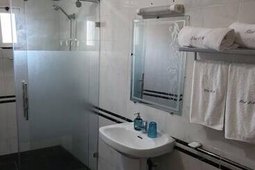 פנסיון Riad Ras Lafaa