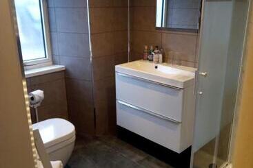 تختخواب و صبحانه Atherstone Guest House