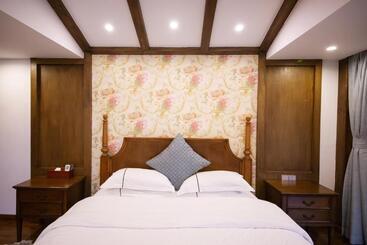 پانسیون Fenghuang Slowly Time Inn
