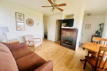 استراحتگاه Mcintyre S Cottages