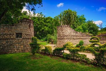 هتل Great Zimbabwe
