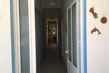 Apostolakis Rooms