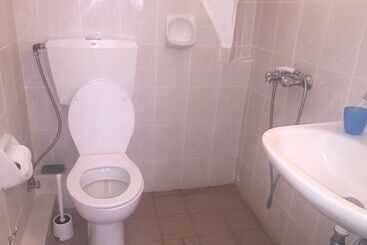 Apostolakis Rooms