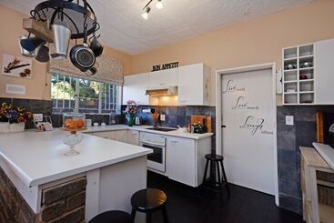 B&b On 8th Avenue