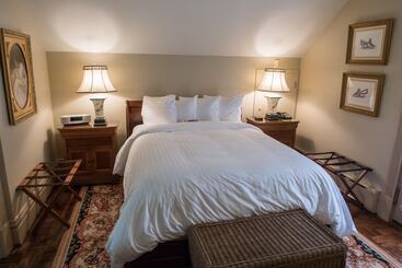 تختخواب و صبحانه The Inn On Negley