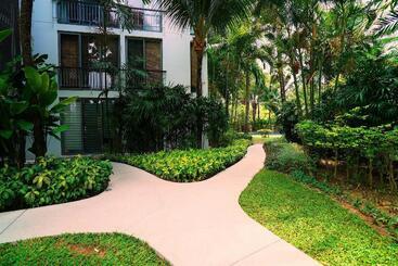 Casuarina Shores Apartment   Sha Plus