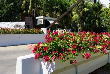 Casuarina Shores Apartment   Sha Plus