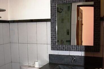 هتل Arjuna Homestay