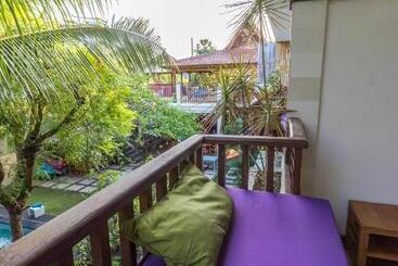 هتل Arjuna Homestay