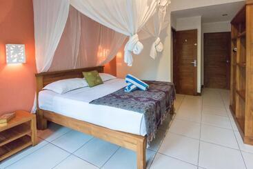 هتل Arjuna Homestay