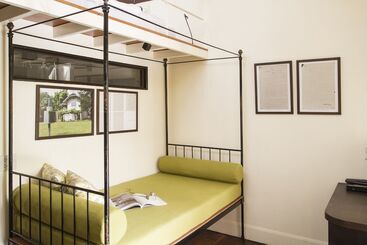 هتل Baan Luang Rajamaitri Historic Inn