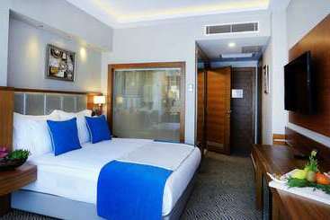 هتل Best Western Premier Karsiyaka Convention & Spa