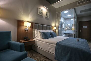 هتل Best Western Premier Karsiyaka Convention & Spa