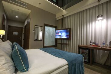 هتل Best Western Premier Karsiyaka Convention & Spa