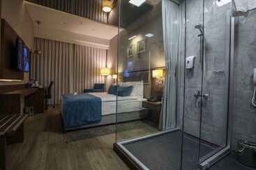 هتل Best Western Premier Karsiyaka Convention & Spa