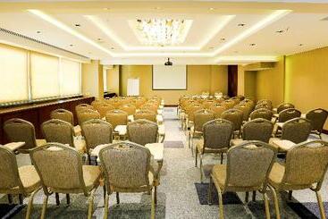 هتل Best Western Premier Karsiyaka Convention & Spa
