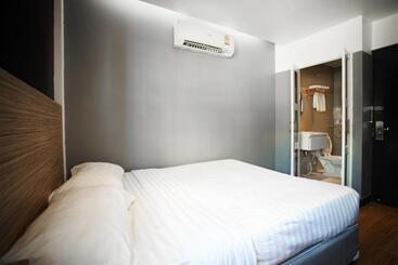 هتل Cloud 9 Lodge