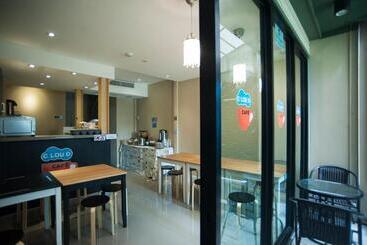 هتل Cloud 9 Lodge