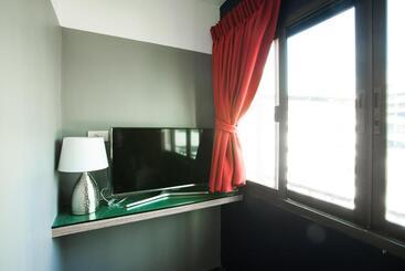 هتل Cloud 9 Lodge