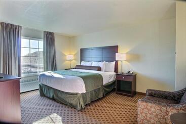 Cobblestone Hotel & Suites   Mccook