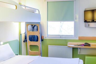 هتل Ibis Budget Paris Porte De Vanves
