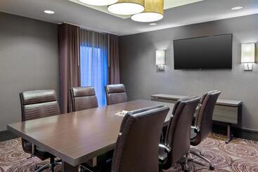 هتل Residence Inn By Marriott Charlottesville Downtown