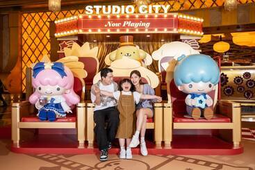 هتل Studio City