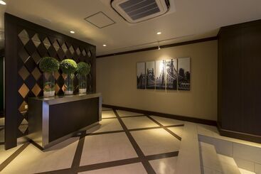 هتل Swing Kobe   Adults Only