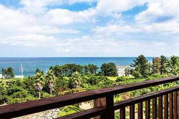 Jeju Cadelhas Resort