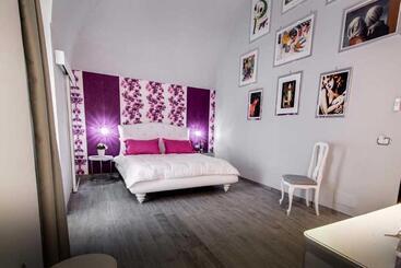 Marco Polo B&b