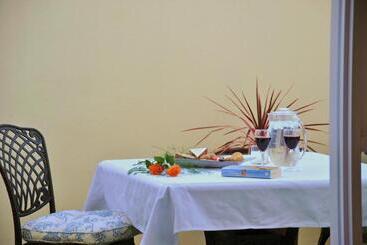 پانسیون Atholl Guest House