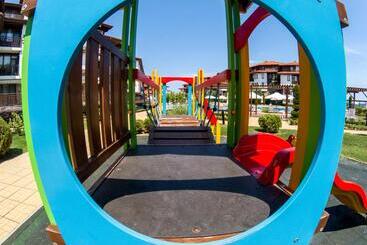 Kurort  Saint Thomas Holiday Village