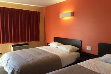 Riverside Motel Cache Creek