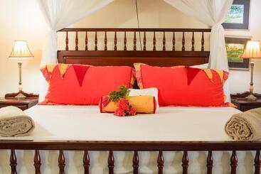 Spring Hotel Bequia