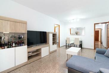 Global Properties, Practico Apartamento Para 6 Personas En Puerto Sagunto - Sagunto