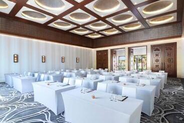 هتل Al Baleed Resort Salalah By Anantara