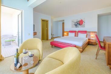 هتل Castello Mare