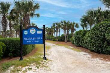 هتل Home2 Suites By Hilton Destin