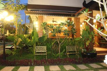 هتل My Unique Villa Siemreap