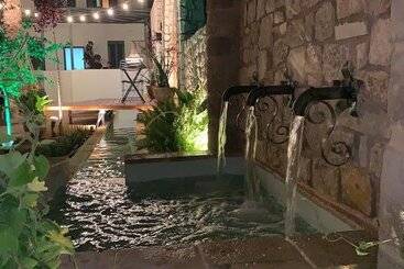 هتل Sperveri Boutique