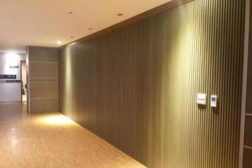Walker Hotel   Zhengyi