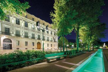 ホテル Appart City Collection Nîmes Arènes
