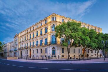 ホテル Appart City Collection Nîmes Arènes