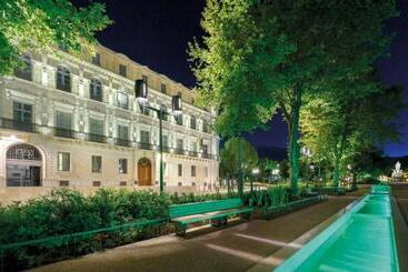 ホテル Appart City Collection Nîmes Arènes