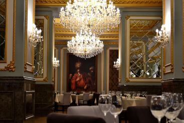 酒店 Astrakhanskaya
