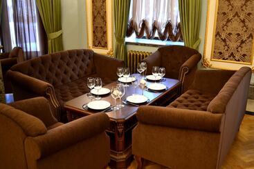 酒店 Astrakhanskaya