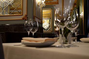 酒店 Astrakhanskaya