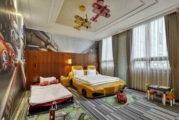 هتل Golden Tulip  Aesthetics