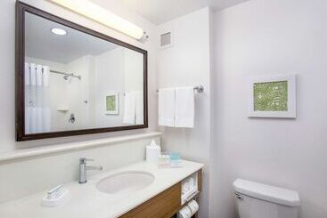 هتل Hampton Inn & Suites Oahu/kapolei