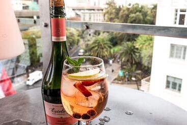 هتل Sommelier Boutique